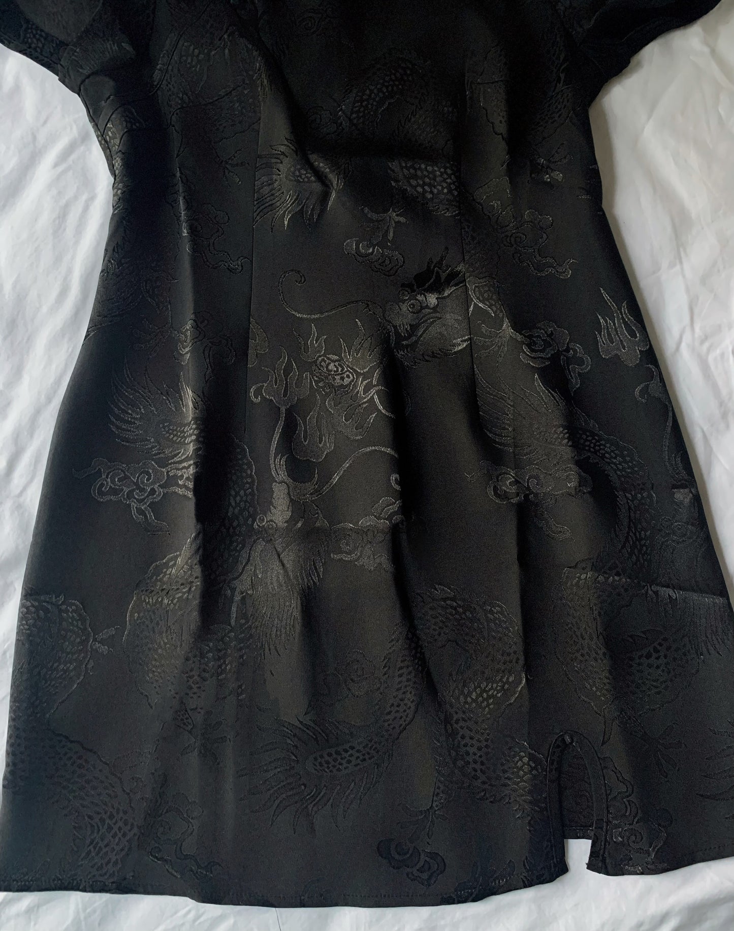 Modern Elegance Cheongsam-Mini | 东方诗意-短