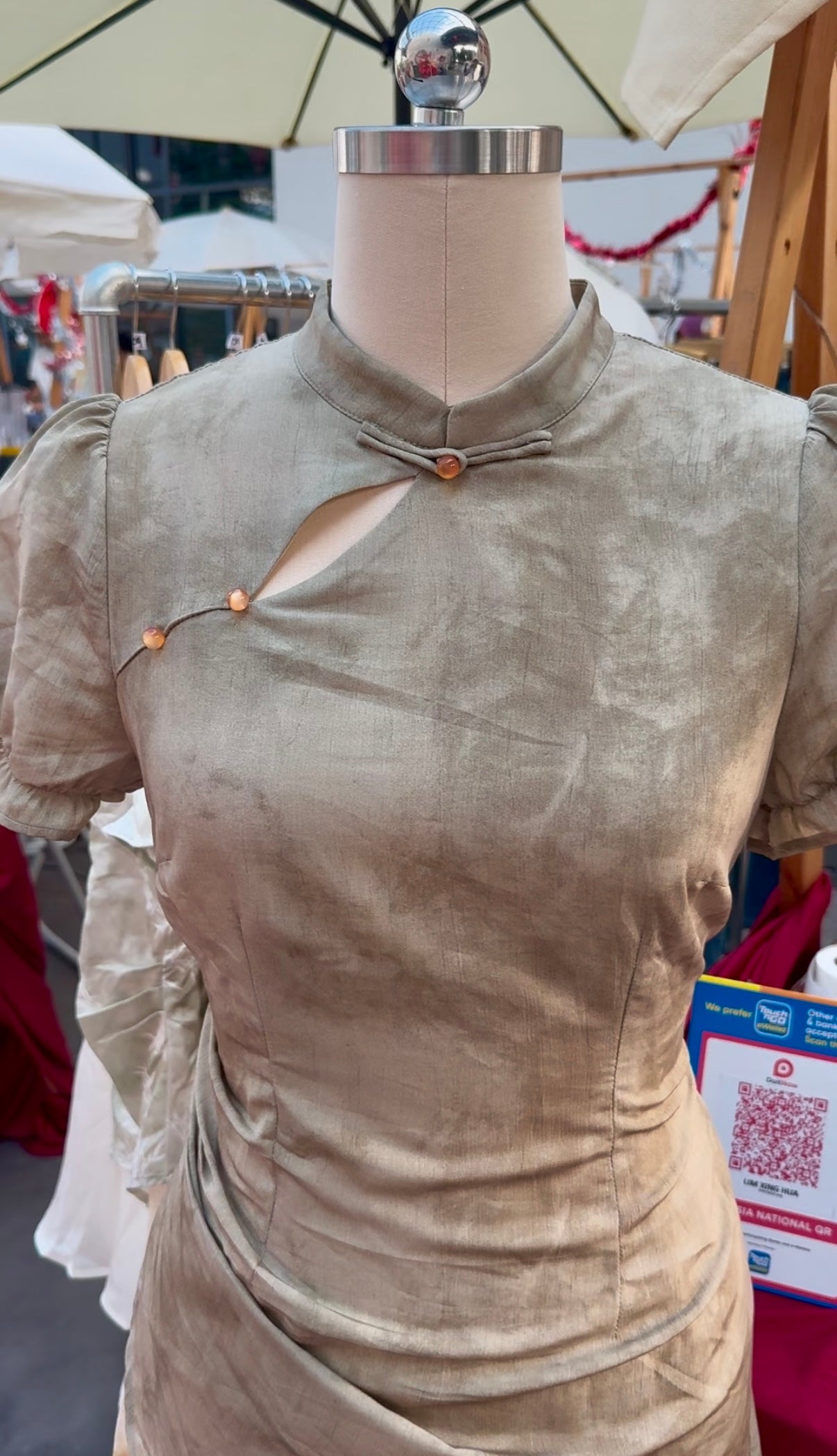 Your Classic Green Cheongsam